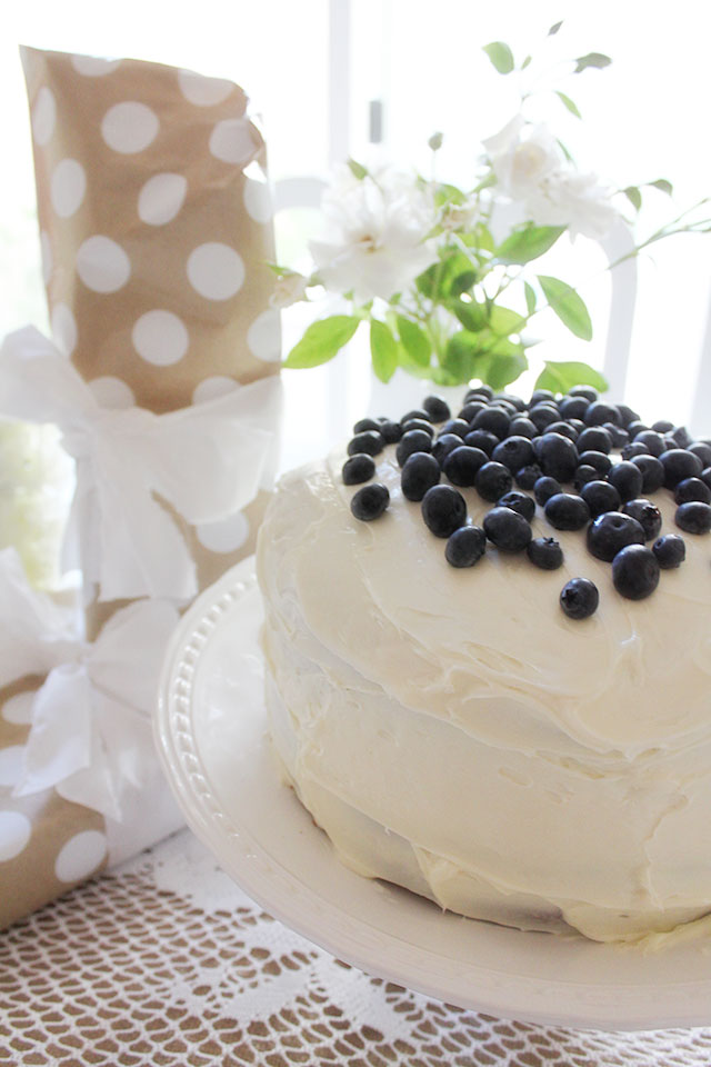 Blue Berry Cake, Birthday