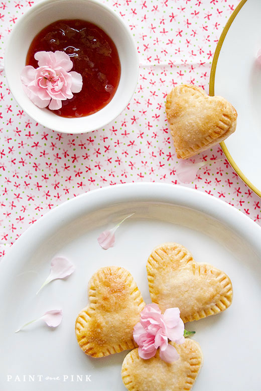 Mini-Heart-Strawberry-Jam-Pies